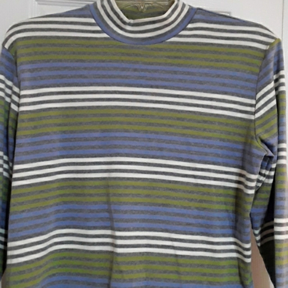 COMPANY COLLECTION TOP